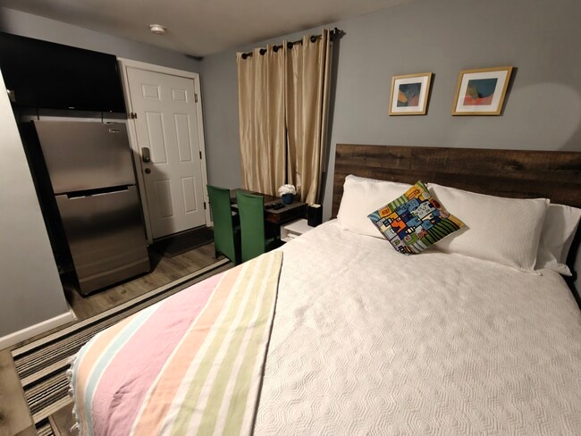 Building Photo - 39 Allen Pl