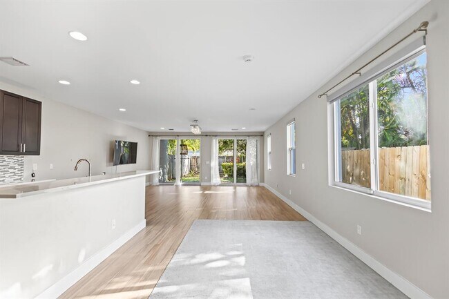 Foto del edificio - 619 SW 17th St