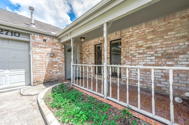 Foto del edificio - 12710 Ashford Pine Dr