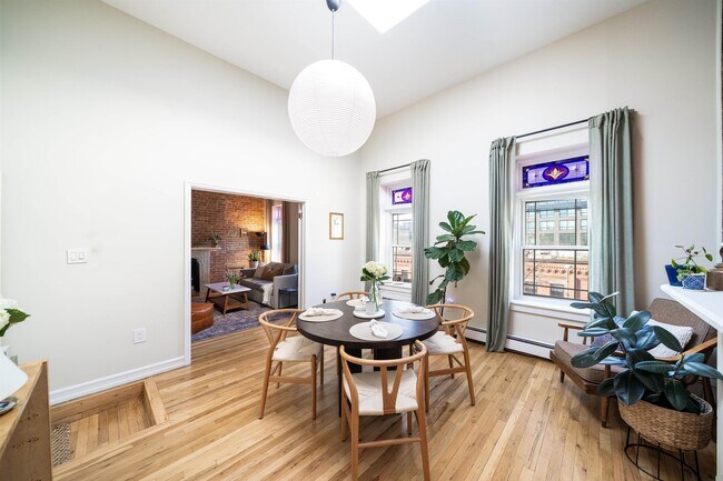 Foto del edificio - 205 14th St