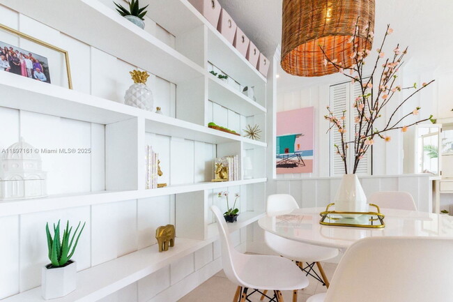 Foto del edificio - 2451 Brickell Ave