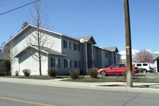 Building Photo - 810 Grandridge Rd