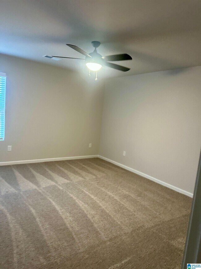 Foto del edificio - 1015 Brookhaven Ln