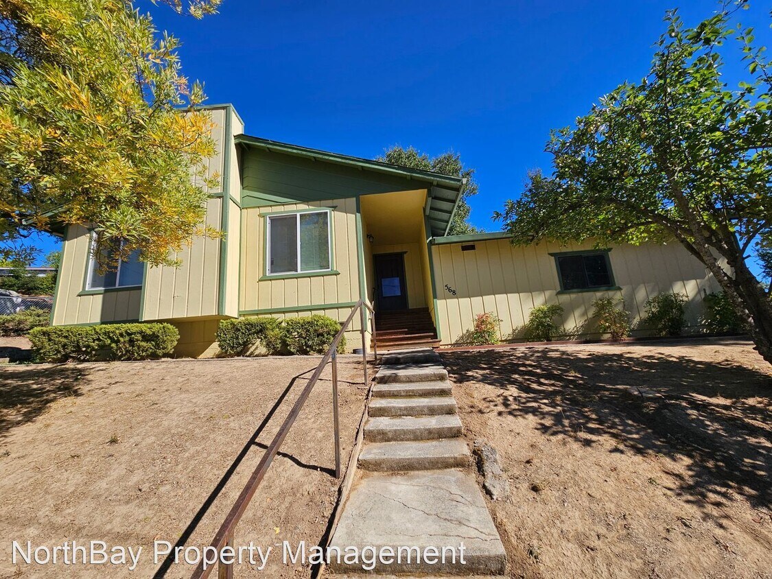 568 Spurr St, Lakeport, CA 95453 House Rental in Lakeport, CA