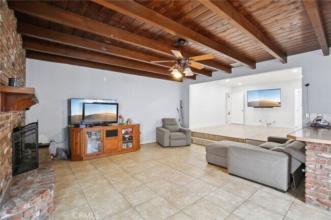 Foto del edificio - 3686 Palo Verde Ave W