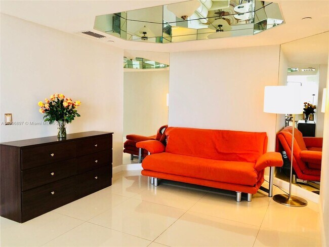 Foto del edificio - 3610 Yacht Club Dr