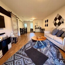 Building Photo - 13022 Trail Hollow Dr