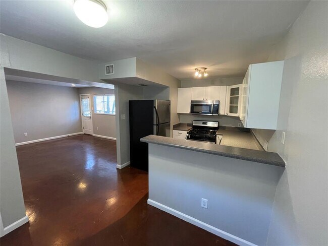 Foto del edificio - 610 Franklin Blvd