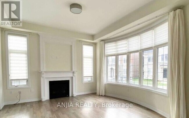 Building Photo - 3345 Erasmum St