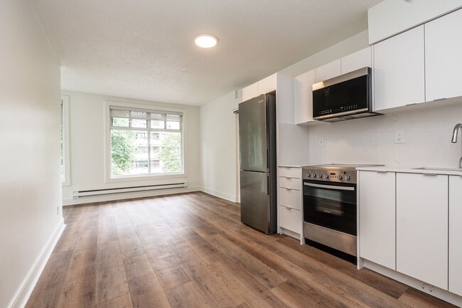 Photo du bâtiment - 28 Maynard Ave