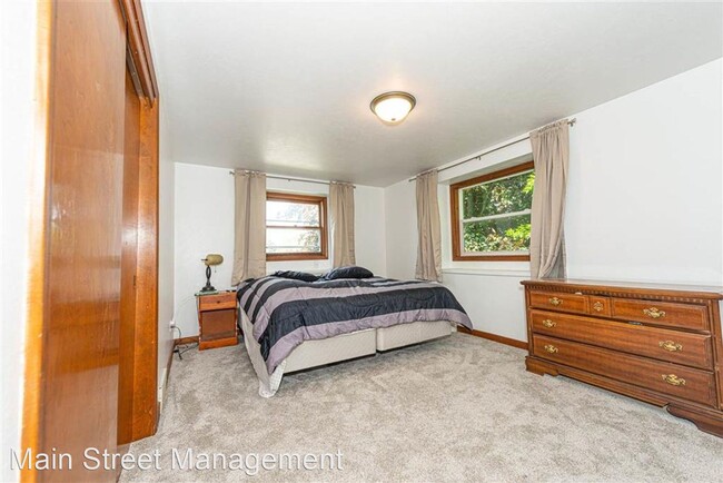 Foto del edificio - 2 br, 1.5 bath House - 1100 Bellevue St.