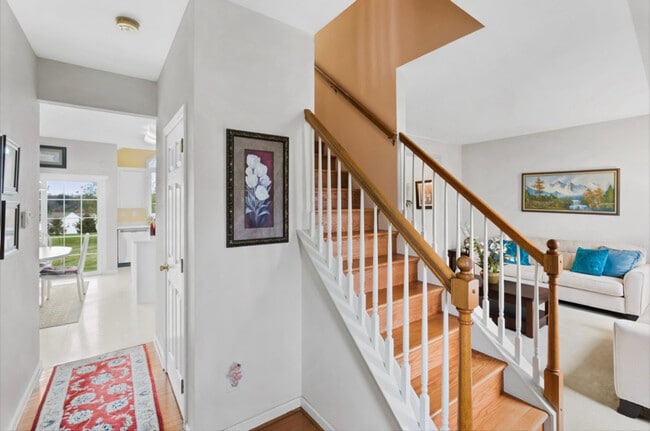 Foto del edificio - 115 Watch Hill Rd