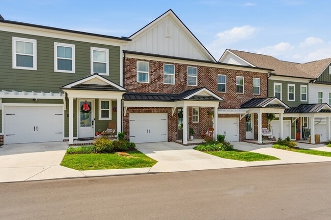 Building Photo - 6006 Mill Tree Ct