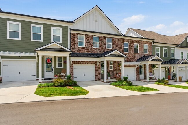 Foto del edificio - 6006 Mill Tree Ct