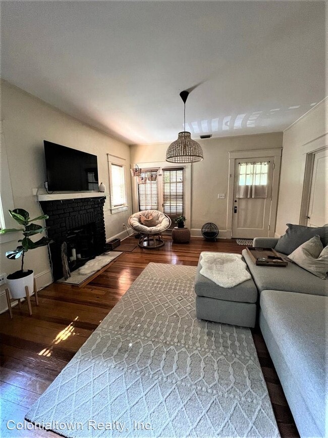 Building Photo - 2 br, 2 bath House - 711 Greenwood Street