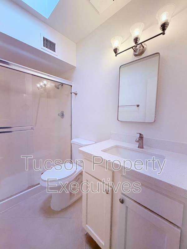 Foto del edificio - 1328-P1328 W Pennington St