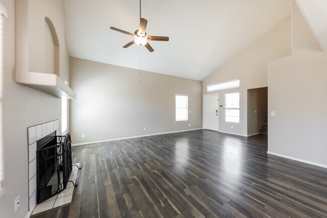 Building Photo - 7567 W Ironwood Dr