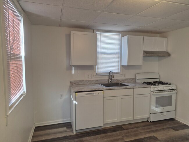 Foto del edificio - 12375 Prospect Ave