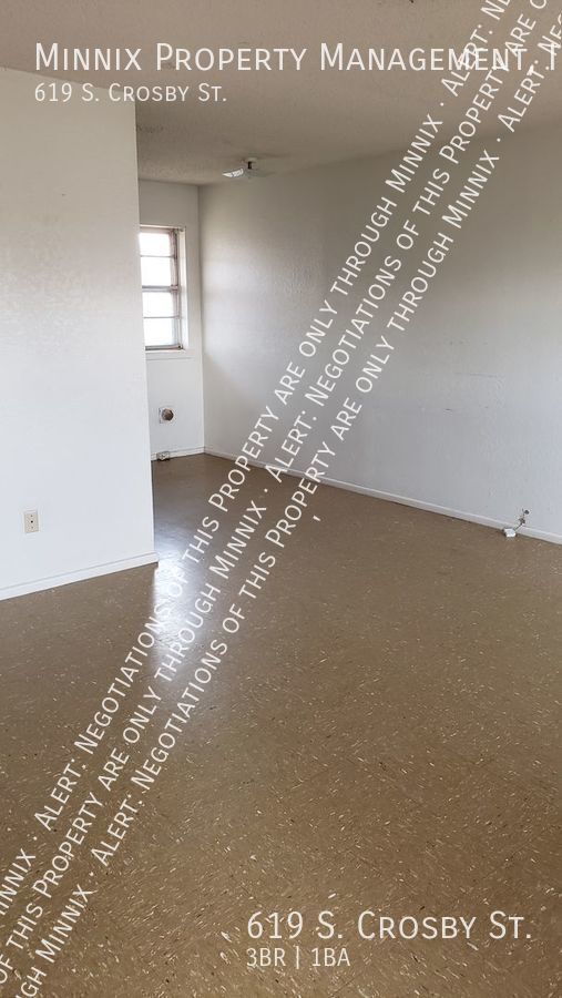 Building Photo - Perfect 3 Bedroom