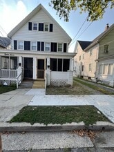 Building Photo - 85 Chestnut St Building Photo - 85 Chestnut St