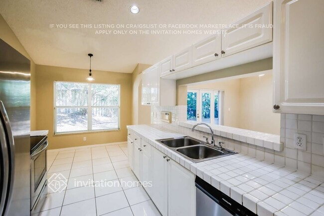 Foto del edificio - 7570 NW 47th Ave