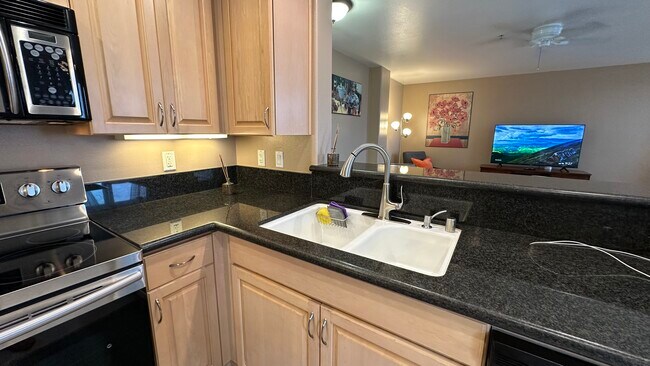 Foto del edificio - 1601 India St