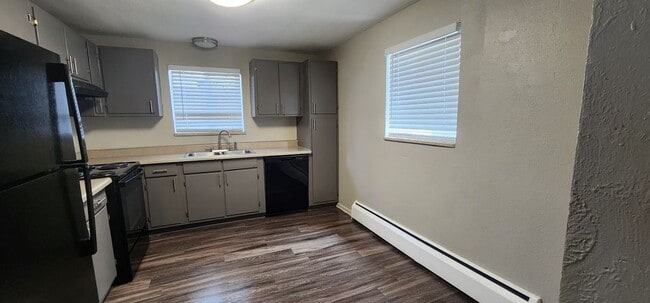 Foto del edificio - 7095 W 13th Ave