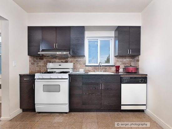 Foto del edificio - 45-45-4159 159th St