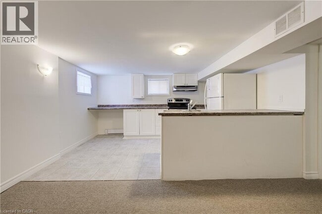 Building Photo - 125 Margaret Ave