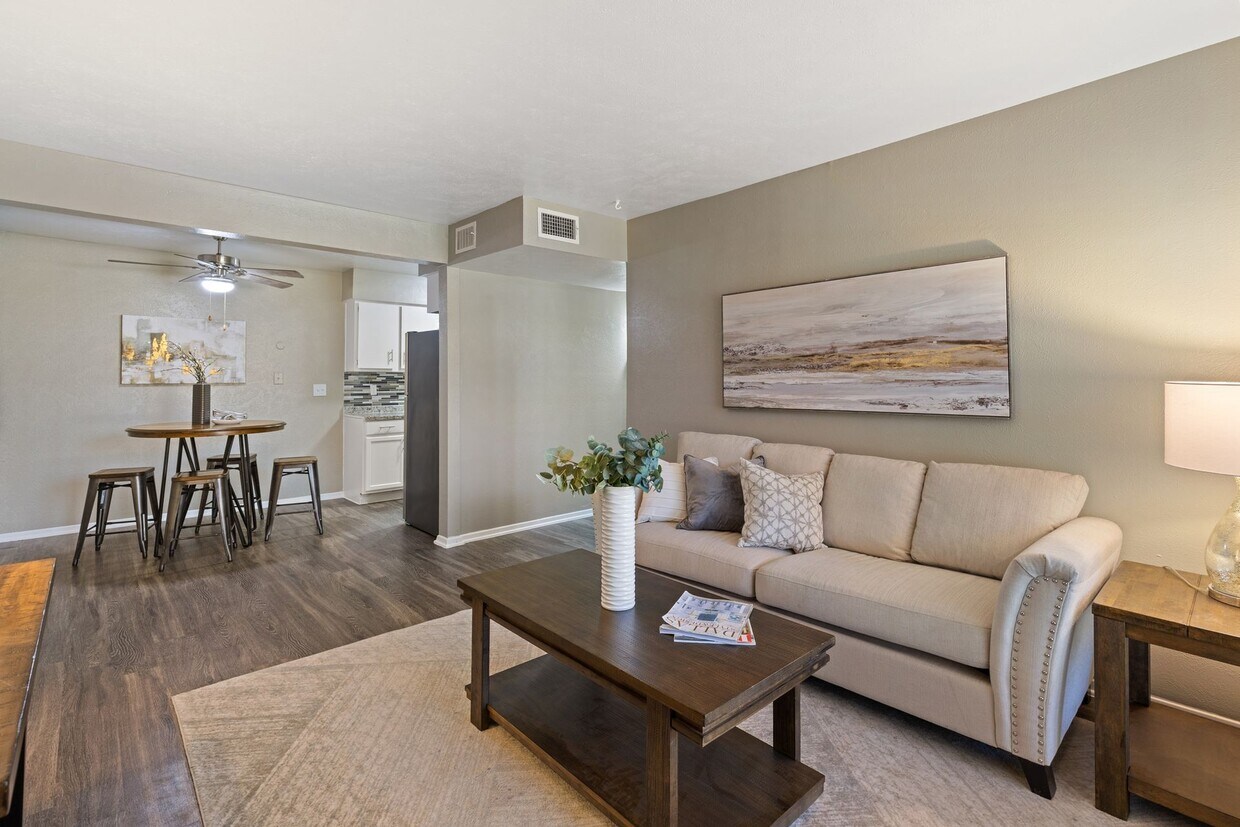 Foto principal - Cottonwood Park Village