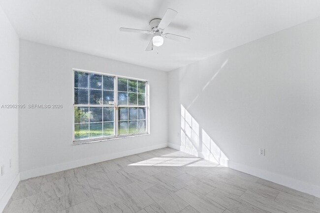Building Photo - 1703 Golfside Village Dr