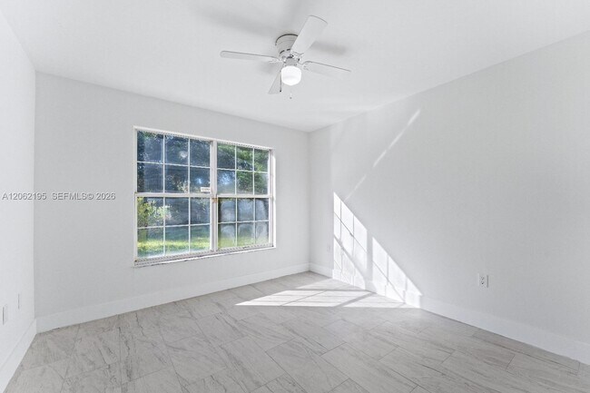 Foto del edificio - 1703 Golfside Village Dr