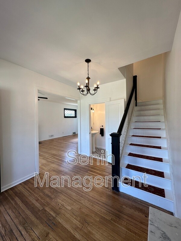 Foto del edificio - 421 Chandler St