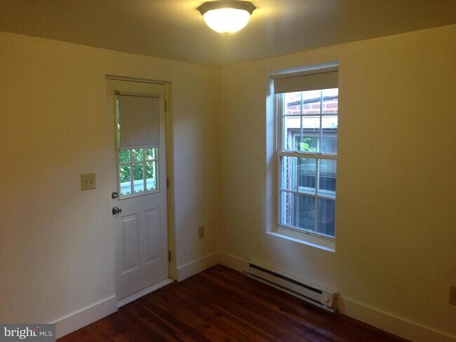Foto del edificio - 514 W South St