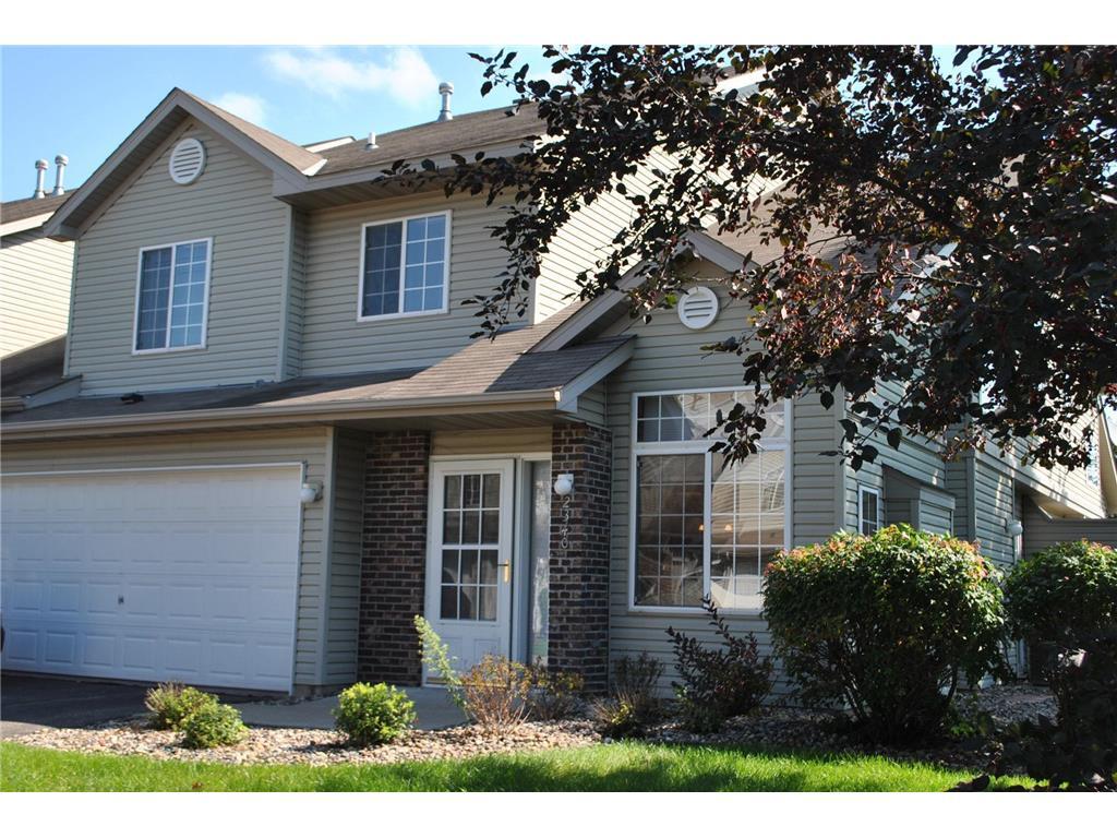 Primary Photo - 2340 Oakridge Cir