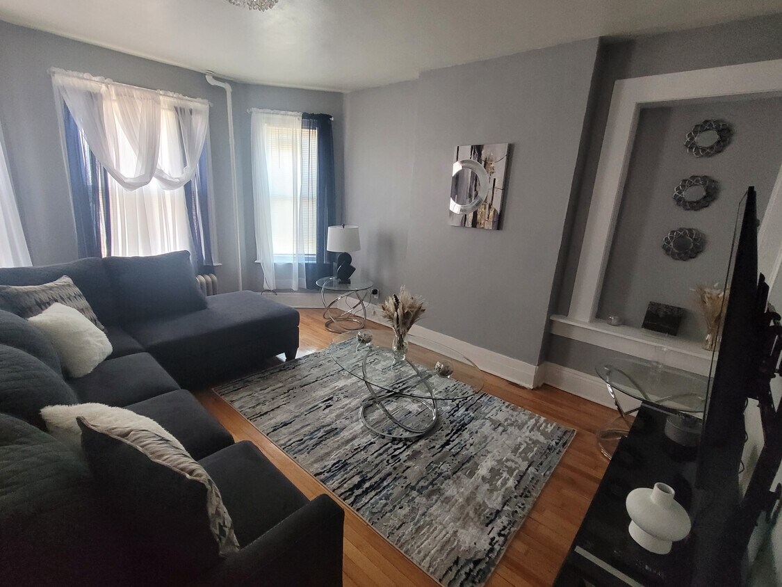 188 Russ St, Hartford, CT 06106 Apartments in Hartford, CT