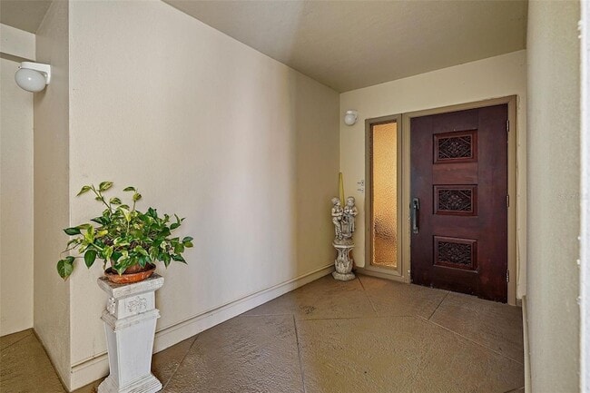 Foto del edificio - 5000 Gulf Blvd