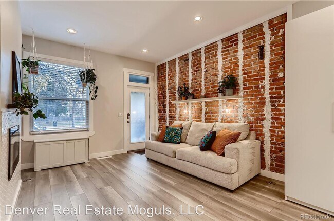 Foto del edificio - 1 br, 1 bath House - 1727 Martin Luther Ki...