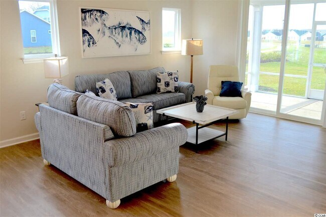 Foto del edificio - 909 US-17