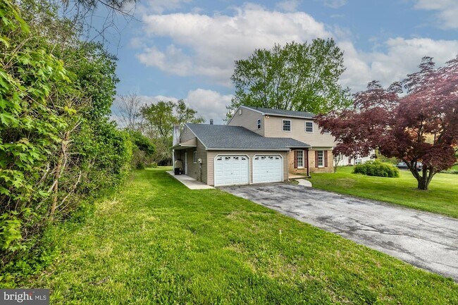 Foto del edificio - 3204 Norma Dr