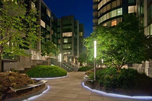Courtyard - 338 Spear St