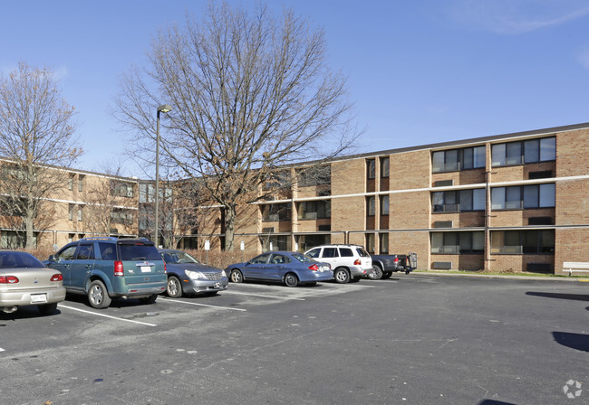 Foto del edificio - Maple Oak