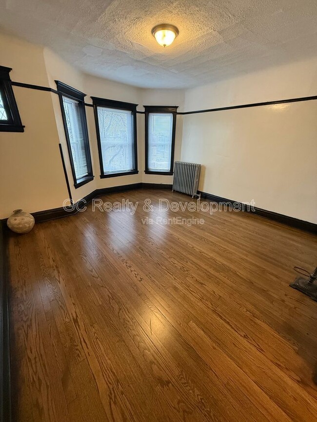 Foto del edificio - 1450 E Marquette Rd