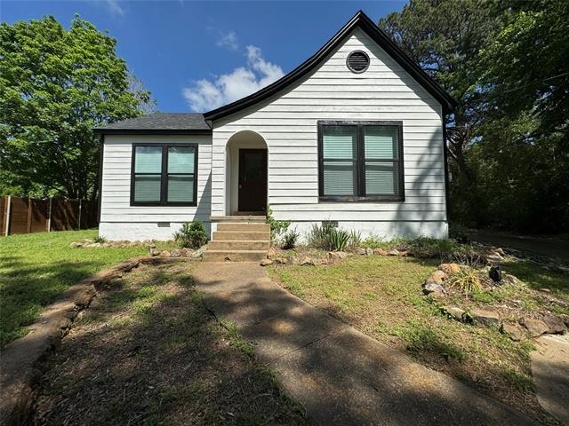 Foto del edificio - 1718 Woodlawn Blvd