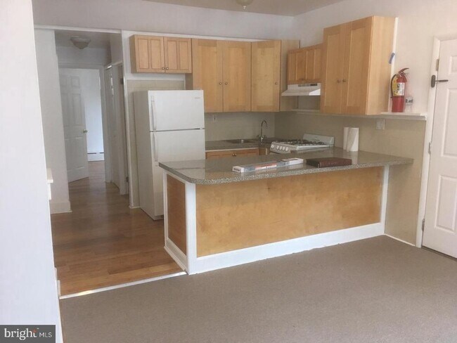 Foto del edificio - 3711 Lancaster Ave