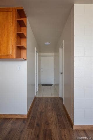 Building Photo - 1555 Pohaku St