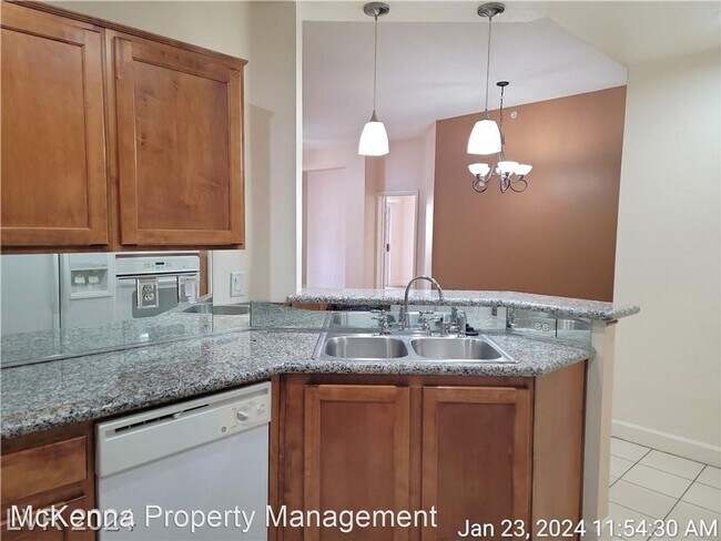 Foto del edificio - 2 br, 2 bath House - 55 E Agate Ave #203