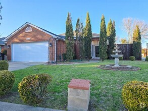Building Photo - 1317 Swiss Ct