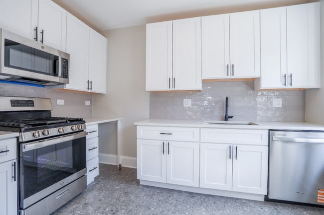 Foto del edificio - 6414 N Richmond St