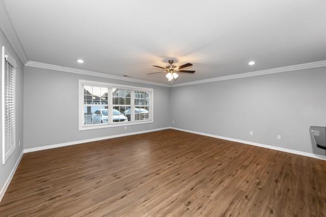Building Photo - 2200 Dolphin Ln